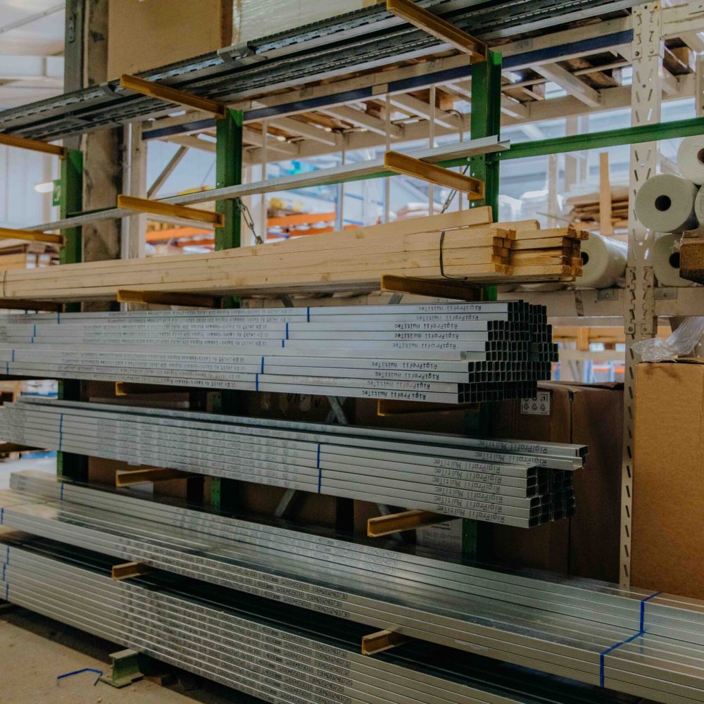 Baustoff-Fachhandel in Oberhausen: Profile für Wand und Decke - Trockenbau und Innensanierung bei Baustoffe-24 e.K., 46049 Oberhausen