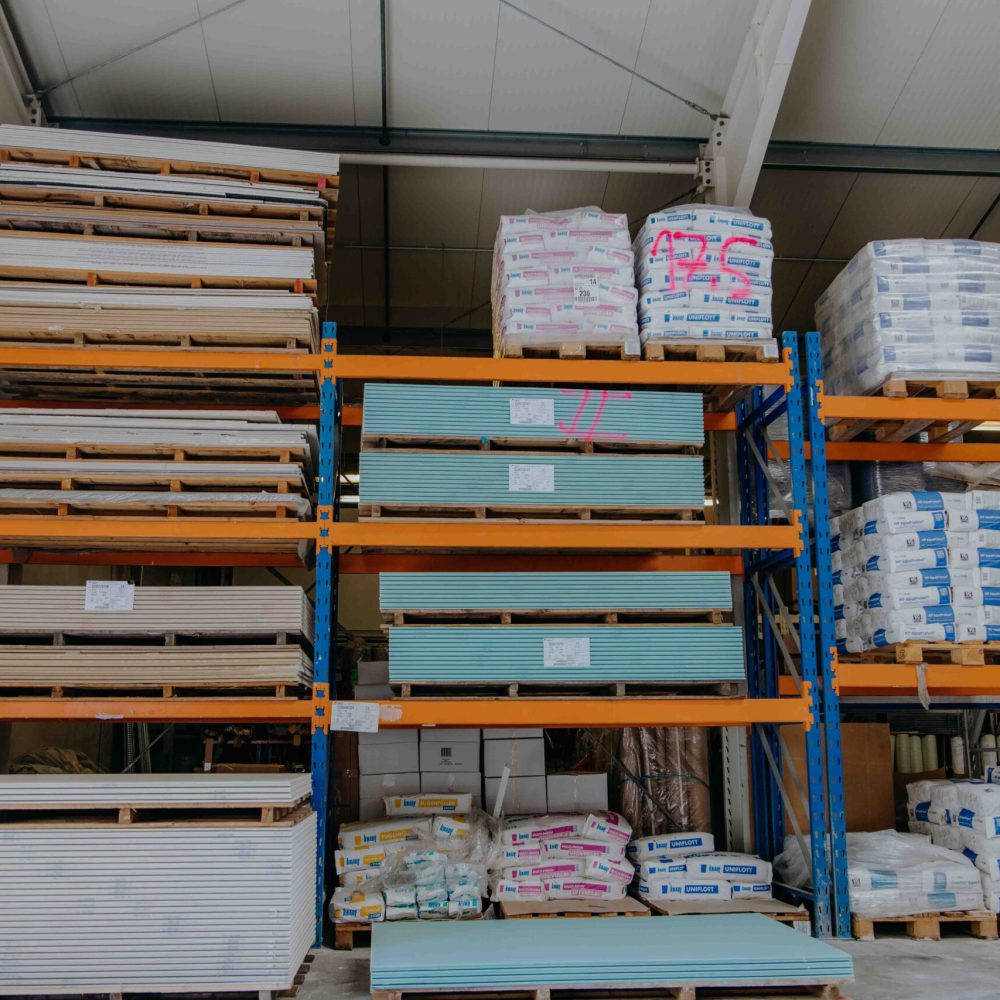 Baustoff-Fachhandel in Oberhausen: RiGips Platte normal, Brandschutz, grün (Feuchträume), Spachtelmasse - Trockenbau und Innensanierung bei Baustoffe-24 e.K., 46049 Oberhausen